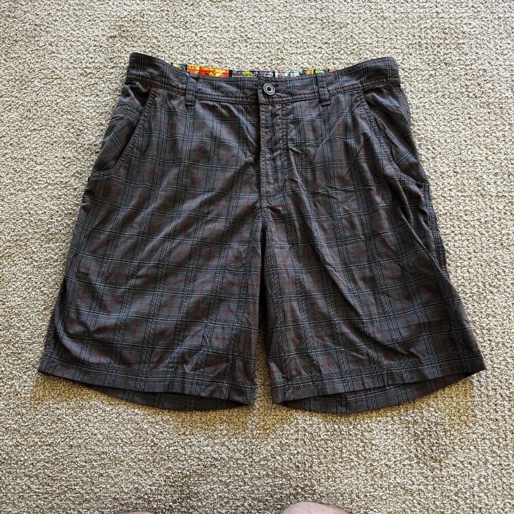 Lululemon Kahuna Plaid Board Shorts Comic Print Size 34 Gray Quick Dry